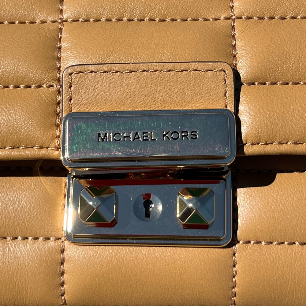 NWT Michael Kors Camel Color Tribeca Quilted Crossbody Bag - Picture 6 of 15